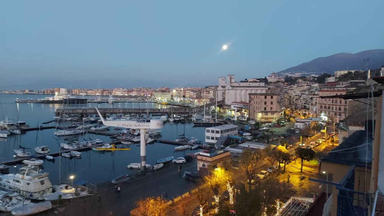 Coralinetiny Panzió Castellammare di Stabia Kültér fotó